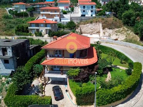 Moradia Isolada T4 Venda em Sobrado e Bairros,Castelo de Paiva