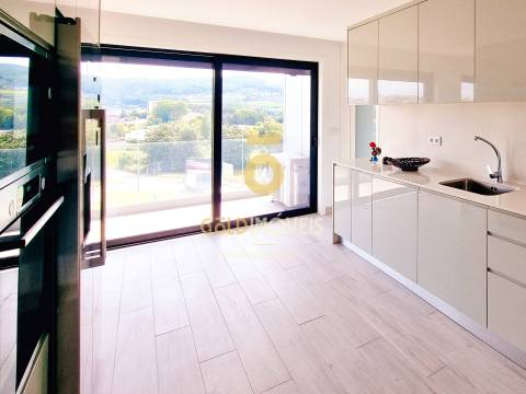 Apartamento T3 Arrendamento em Guilhufe e Urrô,Penafiel