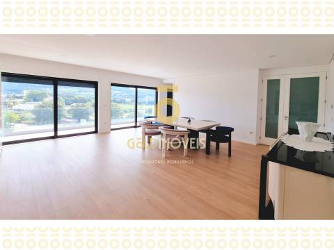 Apartamento T3 Arrendamento em Guilhufe e Urrô,Penafiel