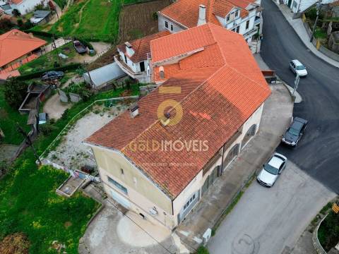 Apartamento T0 em Raiva - Castelo de Paiva