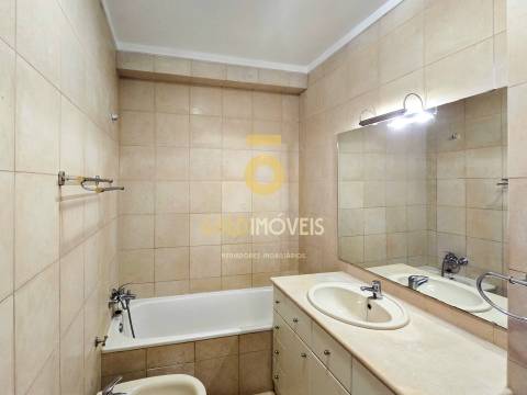 Apartamento T2 Venda em São Félix da Marinha,Vila Nova de Gaia