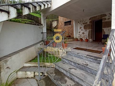 Moradia Isolada T5 Venda em Roriz,Santo Tirso