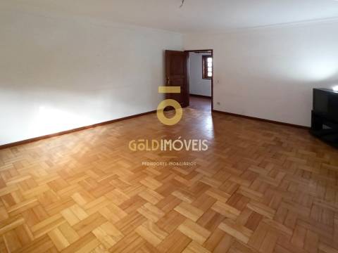 Moradia Isolada T5 Venda em Roriz,Santo Tirso