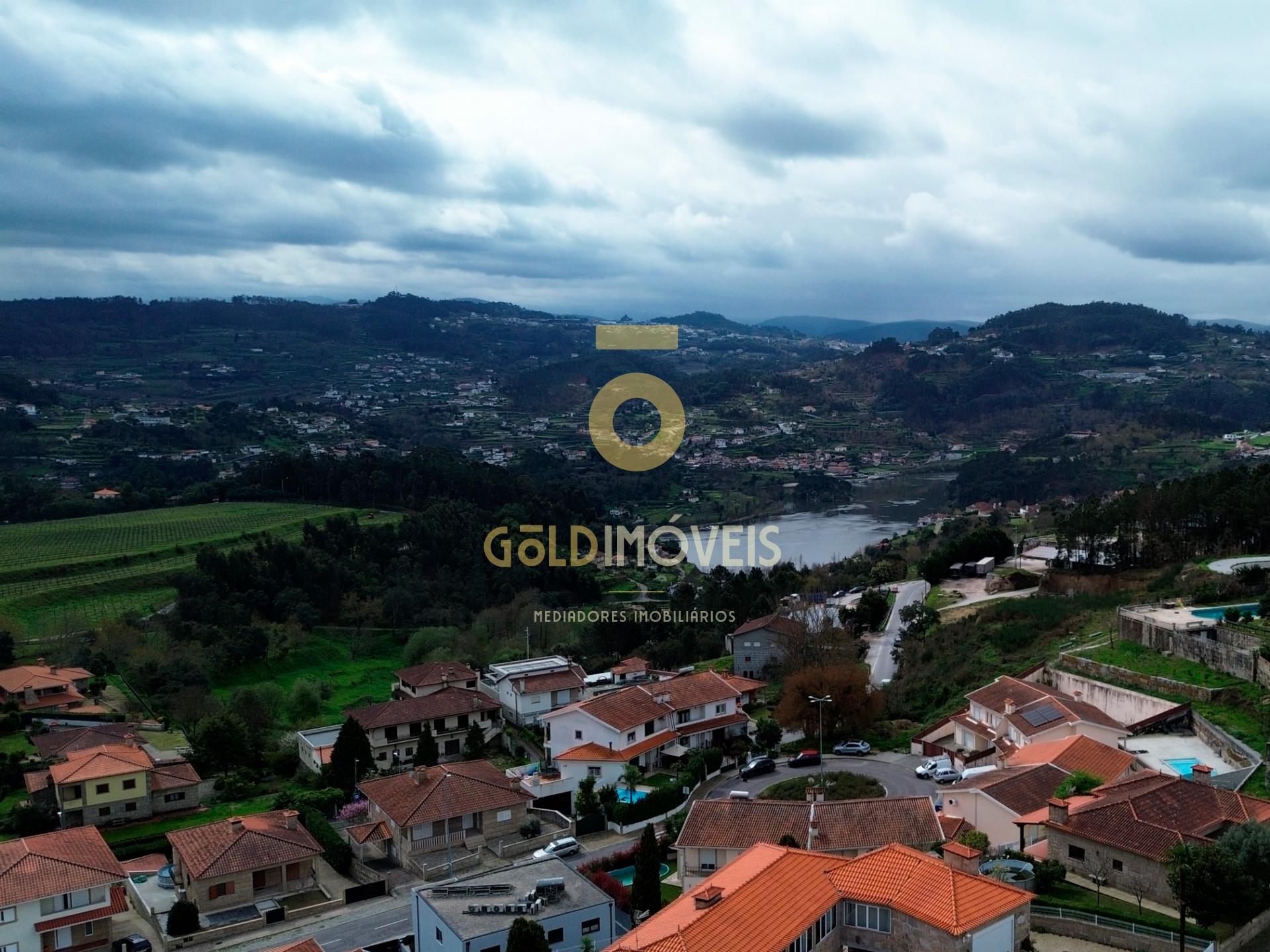 Lote de Terreno para construção em Alpendorada - Marco de Canaveses