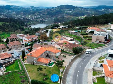 Lote de Terreno para construção em Alpendorada - Marco de Canaveses