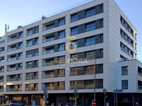 Apartamento T3 Venda em Cedofeita, Santo Ildefonso, Sé, Miragaia, São Nicolau e Vitória,Porto