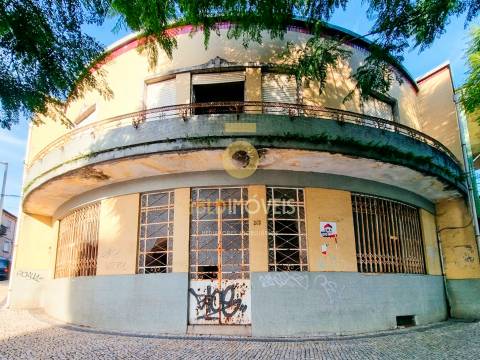 Prédio T9 Venda em São João da Madeira,São João da Madeira