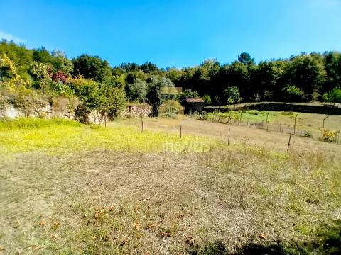 Moradia T4 Venda em Espadanedo,Cinfães