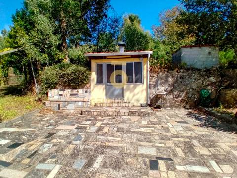 Moradia T4 Venda em Espadanedo,Cinfães