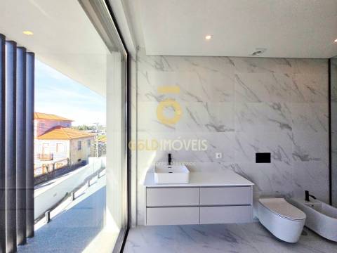 Moradia Isolada T3 Venda em Nogueira do Cravo e Pindelo,Oliveira de Azeméis