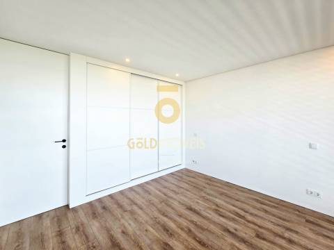 Moradia Isolada T3 Venda em Nogueira do Cravo e Pindelo,Oliveira de Azeméis