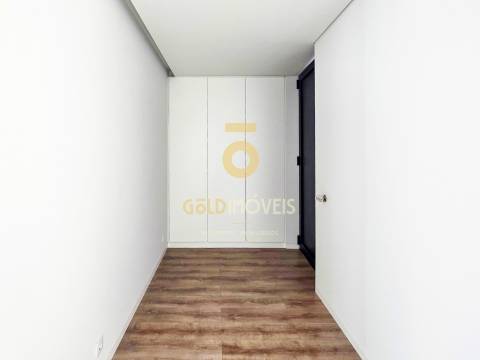 Moradia Isolada T3 Venda em Nogueira do Cravo e Pindelo,Oliveira de Azeméis