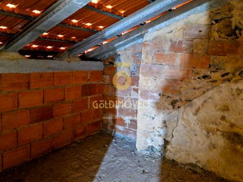 Moradia Geminada T3 Venda em Vila de Cucujães,Oliveira de Azeméis