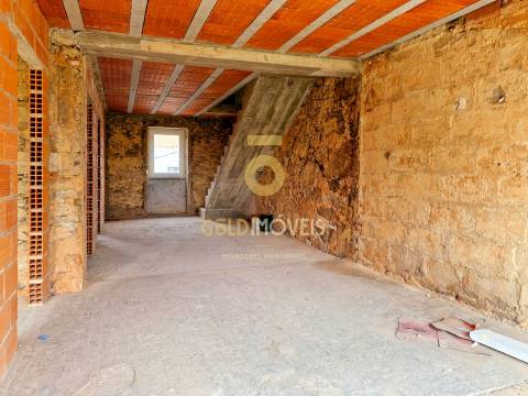 Moradia Geminada T3 Venda em Vila de Cucujães,Oliveira de Azeméis