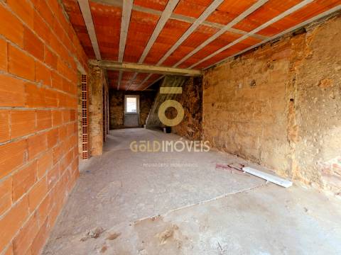 Moradia Geminada T3 Venda em Vila de Cucujães,Oliveira de Azeméis