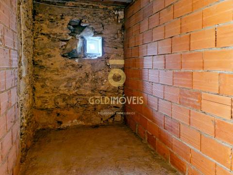 Moradia Geminada T3 Venda em Vila de Cucujães,Oliveira de Azeméis