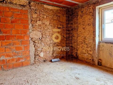 Moradia Geminada T3 Venda em Vila de Cucujães,Oliveira de Azeméis