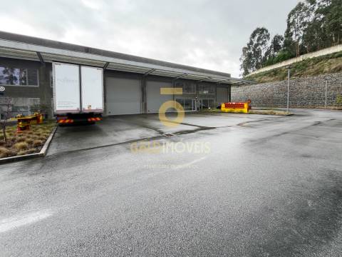 Armazém  Venda em Cete,Paredes