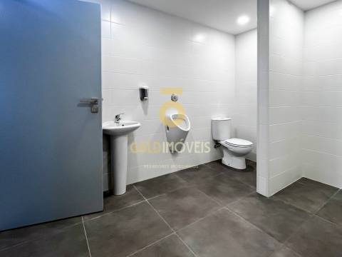 Armazém  Venda em Cete,Paredes