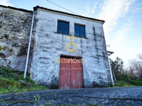 Moradia Geminada T2 Venda em Fornelos,Cinfães