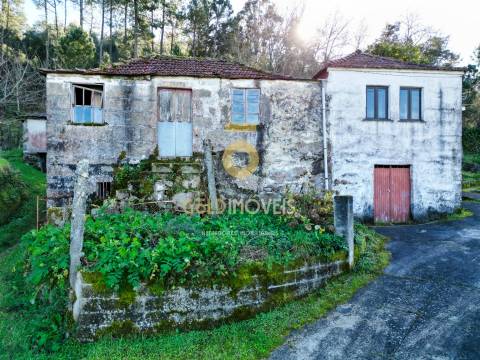 Moradia Geminada T2 Venda em Fornelos,Cinfães