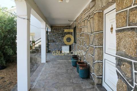 Moradia T4 Venda em Alpendorada, Várzea e Torrão,Marco de Canaveses