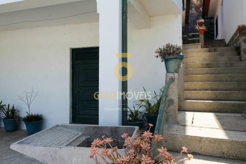 Moradia T4 Venda em Alpendorada, Várzea e Torrão,Marco de Canaveses