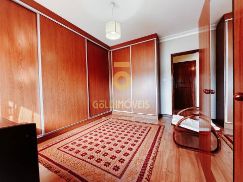 Moradia Isolada T5 Venda em Oliveira de Azeméis, Santiago de Riba-Ul, Ul, Macinhata da Seixa e Madail,Oliveira de Azeméis