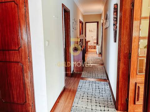 Moradia Isolada T5 Venda em Oliveira de Azeméis, Santiago de Riba-Ul, Ul, Macinhata da Seixa e Madail,Oliveira de Azeméis