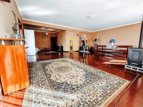 Moradia Isolada T5 Venda em Oliveira de Azeméis, Santiago de Riba-Ul, Ul, Macinhata da Seixa e Madail,Oliveira de Azeméis