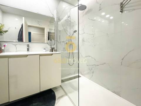 Apartamento T2 Venda em Sobrado e Bairros,Castelo de Paiva