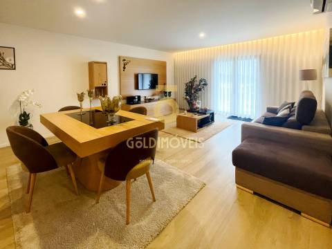 Apartamento T2 Venda em Sobrado e Bairros,Castelo de Paiva