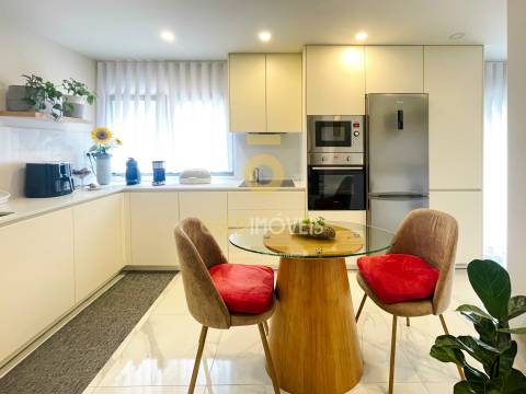 Apartamento T2 Venda em Sobrado e Bairros,Castelo de Paiva