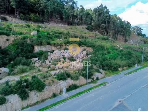 &#8203;&#8203;&#8203;&#8203;&#8203;&#8203;&#8203;Lote de Terreno em Sobrado - Castelo de Paiva