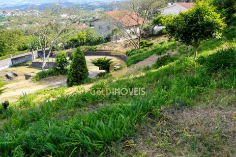Terreno Para Construção  Venda em Recezinhos (São Mamede),Penafiel