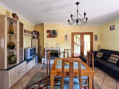 Moradia Geminada T3 Venda em São Roque,Oliveira de Azeméis