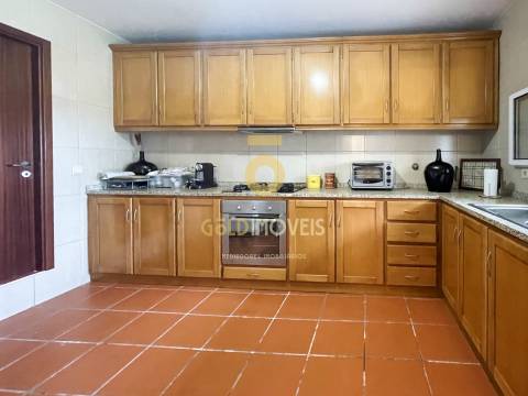 Quintinha T6 Venda em Souselo,Cinfães