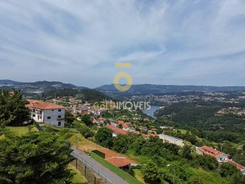 Quintinha T6 Venda em Souselo,Cinfães