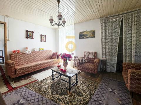 Moradia Geminada T3 Venda em Fornelos,Cinfães