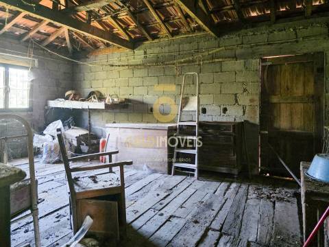 Moradia Geminada T3 Venda em Fornelos,Cinfães