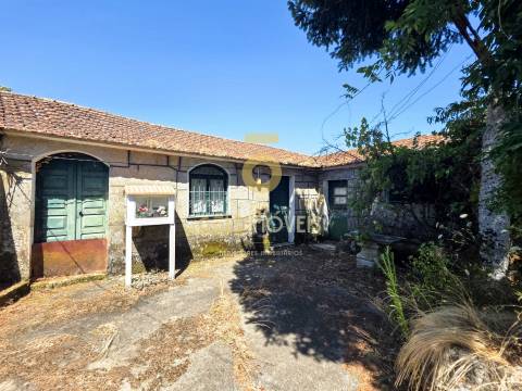 Moradia Geminada T3 Venda em Fornelos,Cinfães