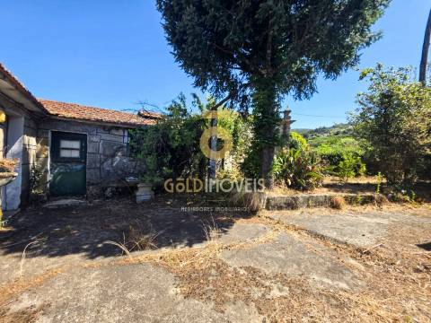 Moradia Geminada T3 Venda em Fornelos,Cinfães