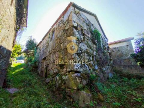 Moradia Geminada T3 Venda em Fornelos,Cinfães