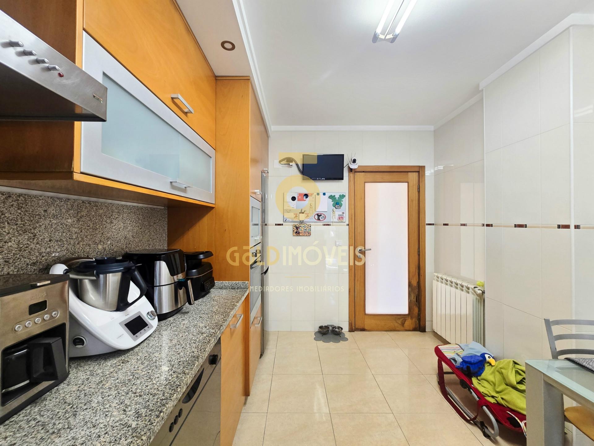 Apartamento T3 DUPLEX Venda em Serzedo e Perosinho,Vila Nova de Gaia
