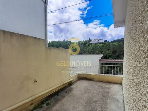 Moradia T5 Venda em Souselo,Cinfães