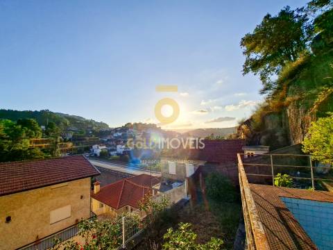 Moradia T5 Venda em Souselo,Cinfães