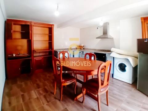 Moradia T5 Venda em Souselo,Cinfães