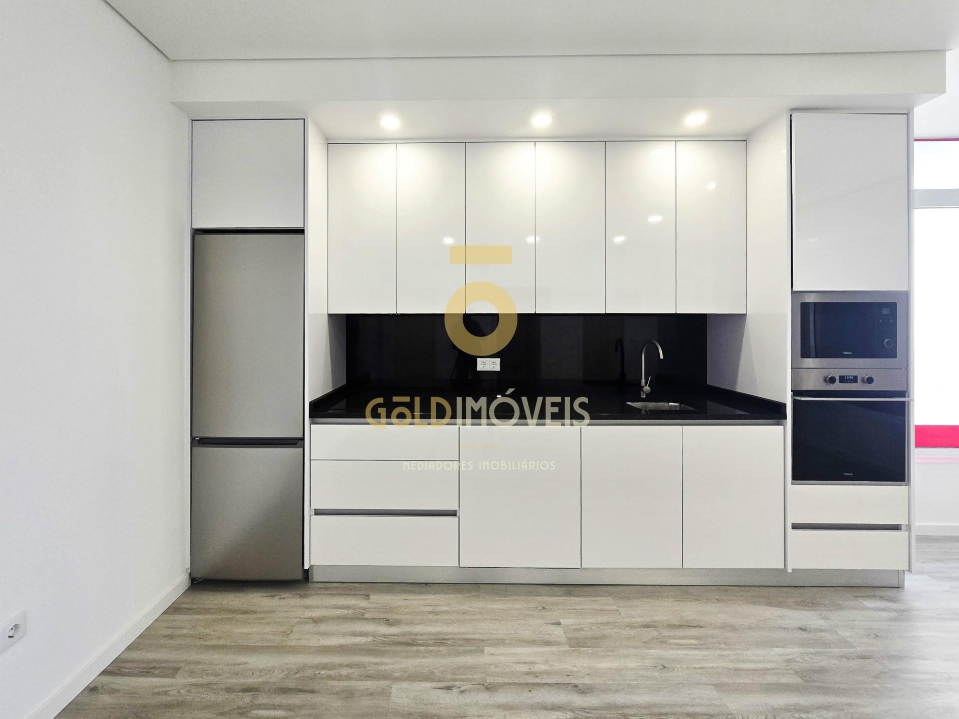 Apartamento T2 Venda em Lourosa,Santa Maria da Feira