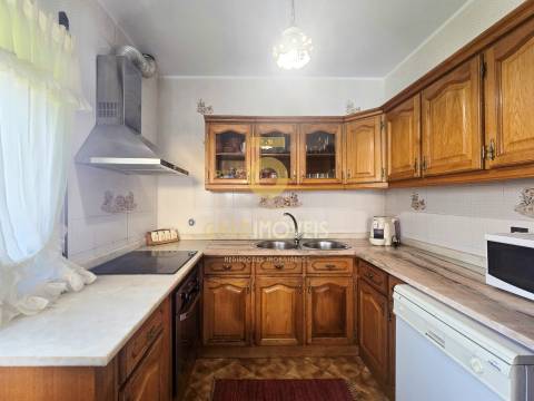 Moradia Isolada T4 Venda em Nogueira do Cravo e Pindelo,Oliveira de Azeméis