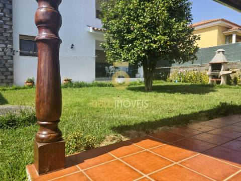 Moradia Isolada T4 Venda em Nogueira do Cravo e Pindelo,Oliveira de Azeméis